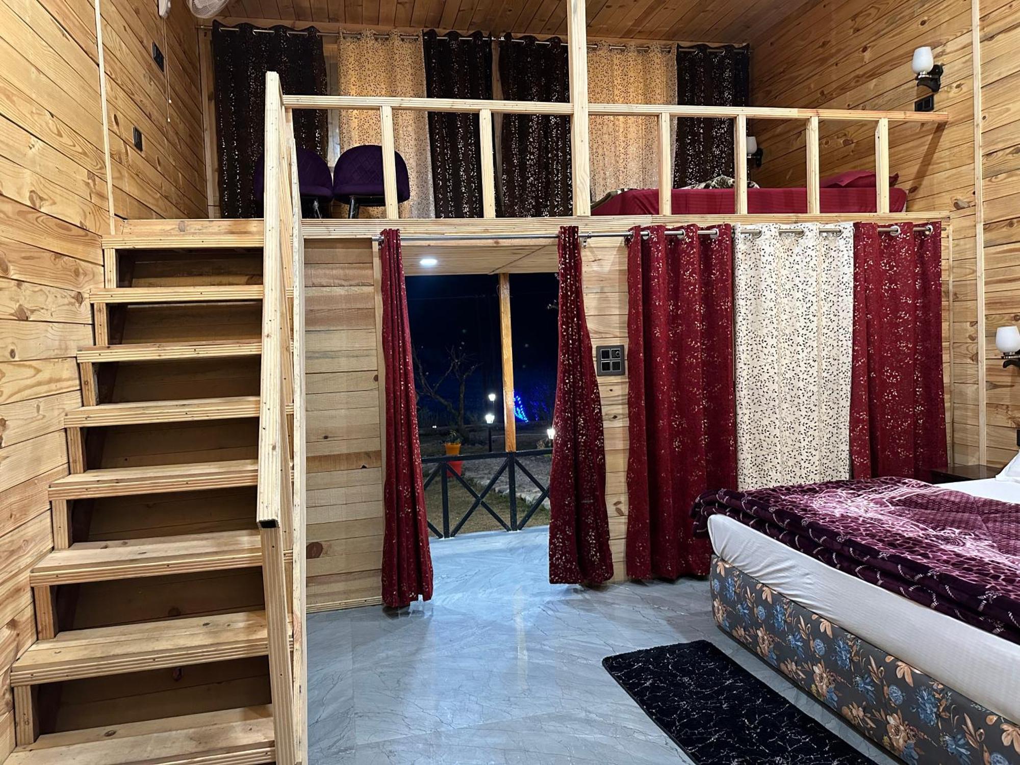 Cabana Riverside Resort - Kainchi Dham Nainital Extérieur photo